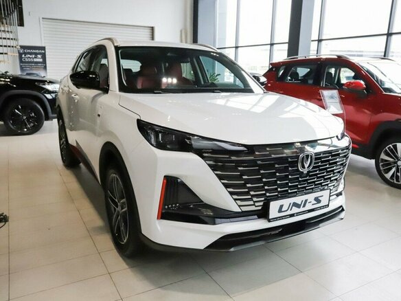 2025 Changan UNI-S I, белый, 3179900 рублей - вид 2