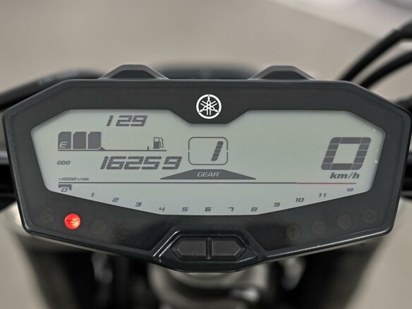 2014 Yamaha MT-07 (FZ-07), белый, 725000 рублей - вид 8