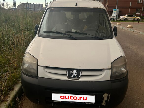 2011 Peugeot Partner I Рестайлинг, белый, 250000 рублей