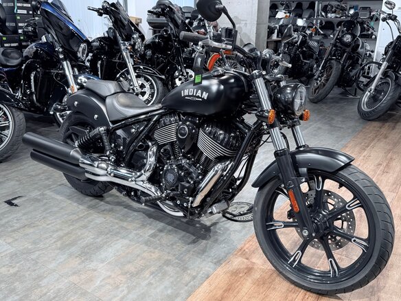 2023 Indian Chief Bobber, чёрный, 1799000 рублей - вид 11