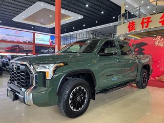 2023 Toyota Tundra CrewMax III, зелёный, 10500000 рублей, вид 1