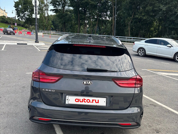 2019 Kia Ceed III, серый, 1550000 рублей - вид 1