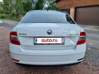 2019 Skoda Octavia III (A7) Рестайлинг, белый, 1750000 рублей, вид 3