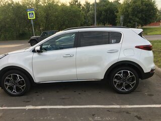2020 Kia Sportage IV Рестайлинг, белый, 2400000 рублей, вид 2