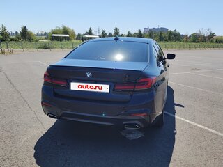 2018 BMW 5 серии 520d xDrive VII (G30/G31/G38), синий, 4400000 рублей, вид 4