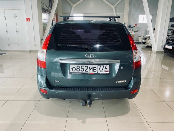 2010 Lada (ВАЗ) Priora I, зелёный, 250000 рублей - вид 5