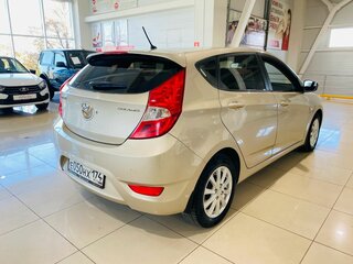 2011 Hyundai Solaris I, бежевый, 943000 рублей, вид 5