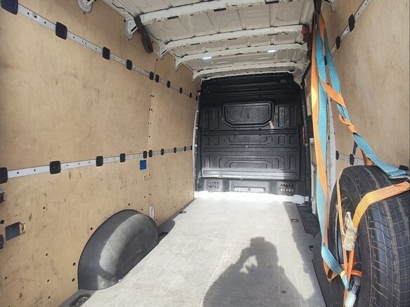 2017 Volkswagen Crafter, белый, 2500000 рублей - вид 8