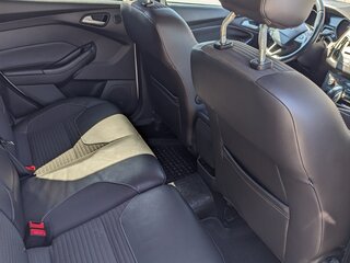 2018 Ford Focus III Рестайлинг, белый, 1300000 рублей, вид 3