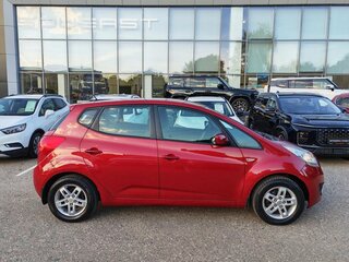 2013 Kia Venga I, красный, 1099000 рублей, вид 3