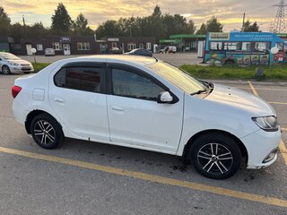 2014 Renault Logan II, белый, 550000 рублей, вид 4