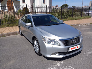 2012 Toyota Camry Japan Market VII (XV50), серебристый, 1690000 рублей, вид 2