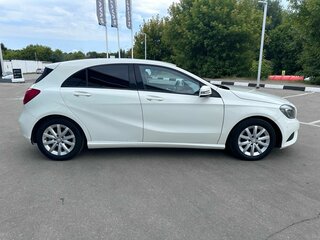 2015 Mercedes-Benz A-Класс 180 III (W176) Рестайлинг, белый, 1199000 рублей, вид 4