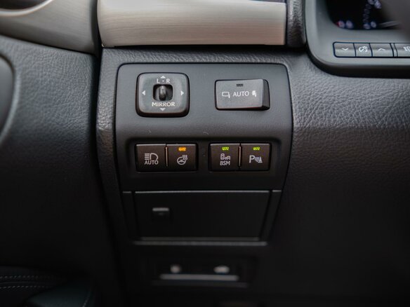 2014 Lexus LS Long 460 L IV Рестайлинг 2, чёрный, 2249000 рублей - вид 31