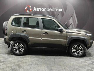 2026 Lada (ВАЗ) Niva Travel I Рестайлинг, коричневый, 1737000 рублей, вид 4