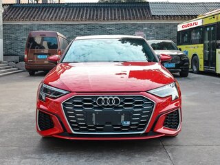 2022 Audi A3 Sportback 35 TFSI IV (8Y), белый, 2300000 рублей, вид 2