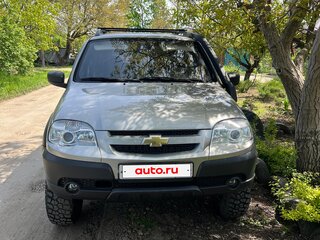 2012 Chevrolet Niva I Рестайлинг, серый, 690000 рублей, вид 1
