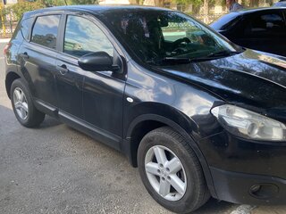 2010 Nissan Qashqai I Рестайлинг, чёрный, 850000 рублей, вид 2