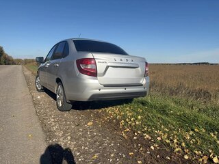2025 Lada (ВАЗ) Granta I Рестайлинг, серый, 1100000 рублей, вид 4