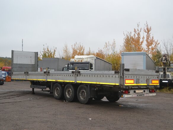 2018 Schmitz Cargobull 9084, серебристый, 1650000 рублей - вид 5
