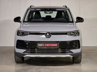 2025 Volkswagen Tharu XR 300 TSI, серый, 2780000 рублей, вид 2