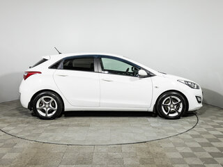 2013 Hyundai i30 II, белый, 819777 рублей, вид 4