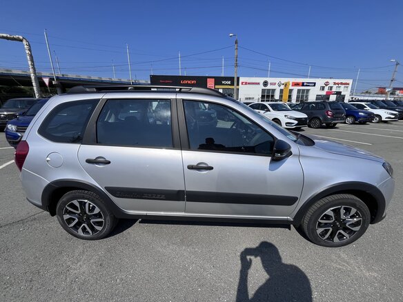 2026 Lada (ВАЗ) Granta Cross I Рестайлинг, серебристый, 1391000 рублей - вид 3