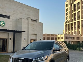 2018 Kia Sorento III Prime Рестайлинг, серый, 2650000 рублей, вид 2