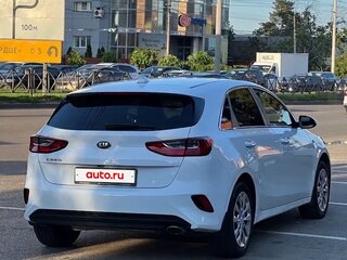 2018 Kia Ceed III, белый, 1620000 рублей, вид 4