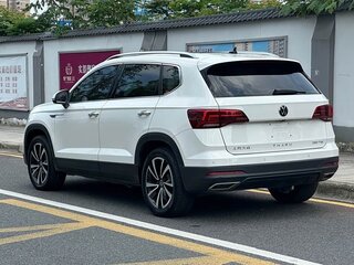 2022 Volkswagen Tharu I, белый, 1865000 рублей, вид 4