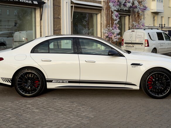 2026 Mercedes-Benz E-Класс AMG 53 AMG VI (W214), белый, 13990000 рублей - вид 8