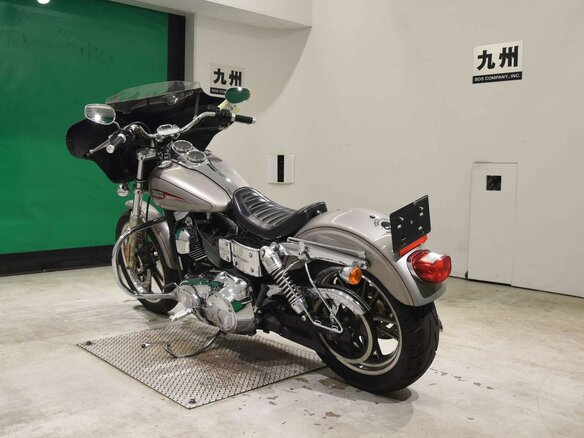 2007 Harley-Davidson Dyna Low Rider, серый, 757000 рублей - вид 5