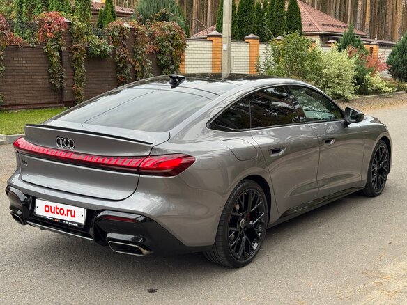 2025 Audi A5 L Sportback III (B10), серый, 5450000 рублей - вид 3