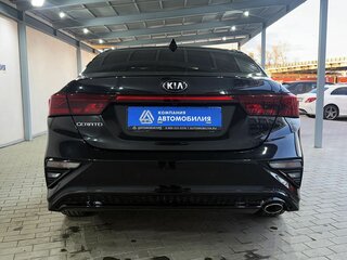 2020 Kia Cerato IV, чёрный, 2129000 рублей, вид 4