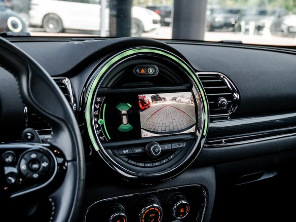 2020 Mini Clubman JCW John Cooper Works II Рестайлинг, зелёный, 3100000 рублей - вид 23