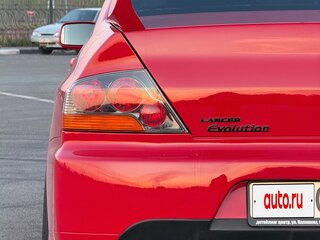 2004 Mitsubishi Lancer Evolution VIII, красный, 3150000 рублей, вид 1