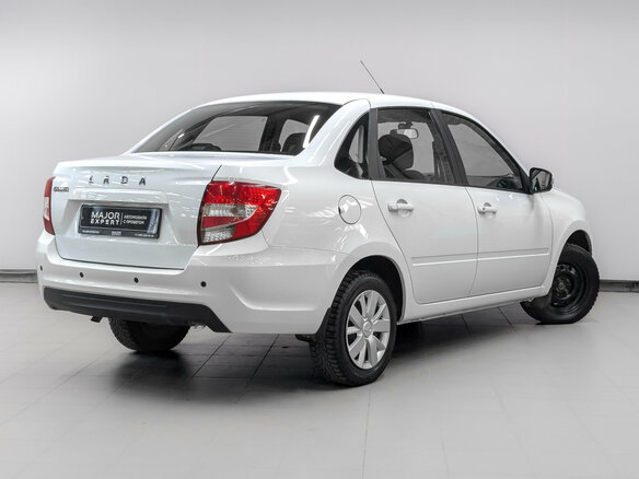 2023 Lada (ВАЗ) Granta I Рестайлинг, белый - вид 4