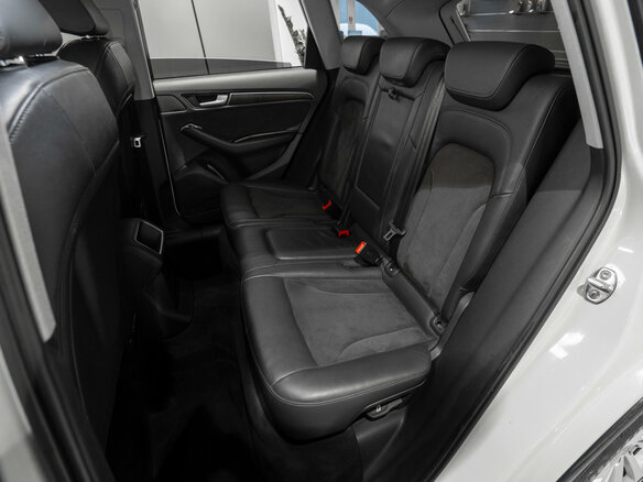 2014 Audi Q5 I (8R) Рестайлинг, белый, 2190000 рублей - вид 14
