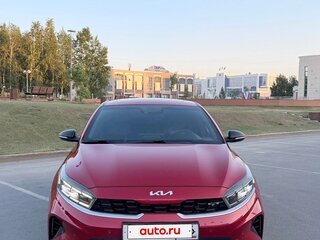 2021 Kia K3 II Рестайлинг, красный, 2700000 рублей, вид 3