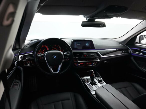 2020 BMW 5 серии 520d VII (G30/G31/G38), белый, 3659050 рублей - вид 5