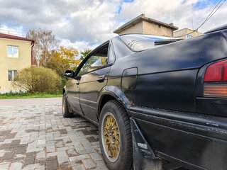 1989 Nissan Bluebird IX (U12), чёрный, 200000 рублей, вид 3