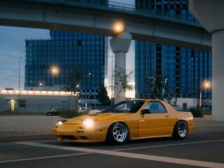 1988 Mazda RX-7 II (FC), жёлтый, 1600000 рублей, вид 4
