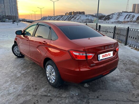 2017 Lada (ВАЗ) Vesta I, красный, 900000 рублей - вид 6