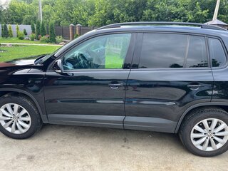 2015 Volkswagen Tiguan I Рестайлинг, чёрный, 1859580 рублей, вид 5