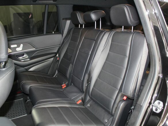 2021 Mercedes-Benz GLS 450 II (X167), чёрный, 8200000 рублей - вид 3