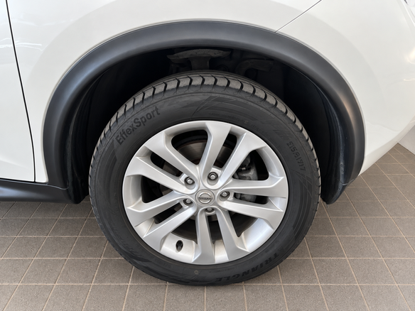 2014 Nissan Juke I, белый, 940000 рублей - вид 14