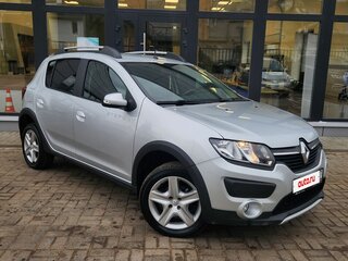 2017 Renault Sandero Stepway II, серебристый, 915000 рублей, вид 2