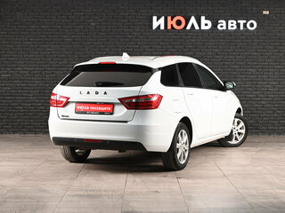 2020 Lada (ВАЗ) Vesta SW I, белый, 1150000 рублей, вид 4