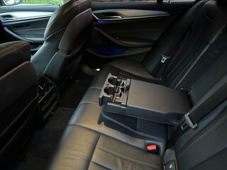 2017 BMW 5 серии 530d xDrive VII (G30/G31/G38), чёрный, 2775000 рублей, вид 5