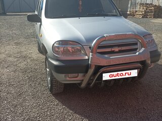 2006 Chevrolet Niva I, серебристый, 360000 рублей, вид 1